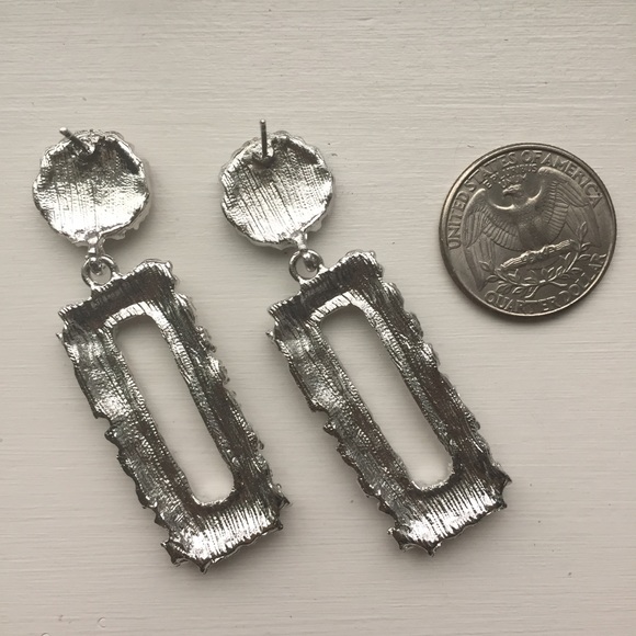 ⚜️[𝟯/$𝟮𝟴] Big Silver Quad Textured Earrings NEW - Picture 6 of 10